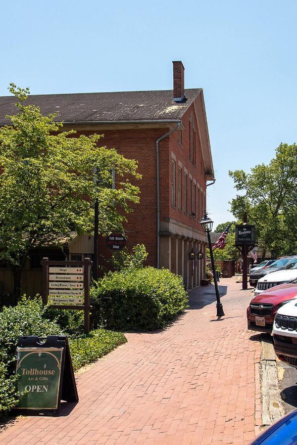 Country Squire Inn And Suites Coshocton Buitenkant foto