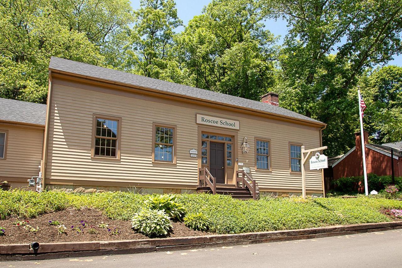 Country Squire Inn And Suites Coshocton Buitenkant foto